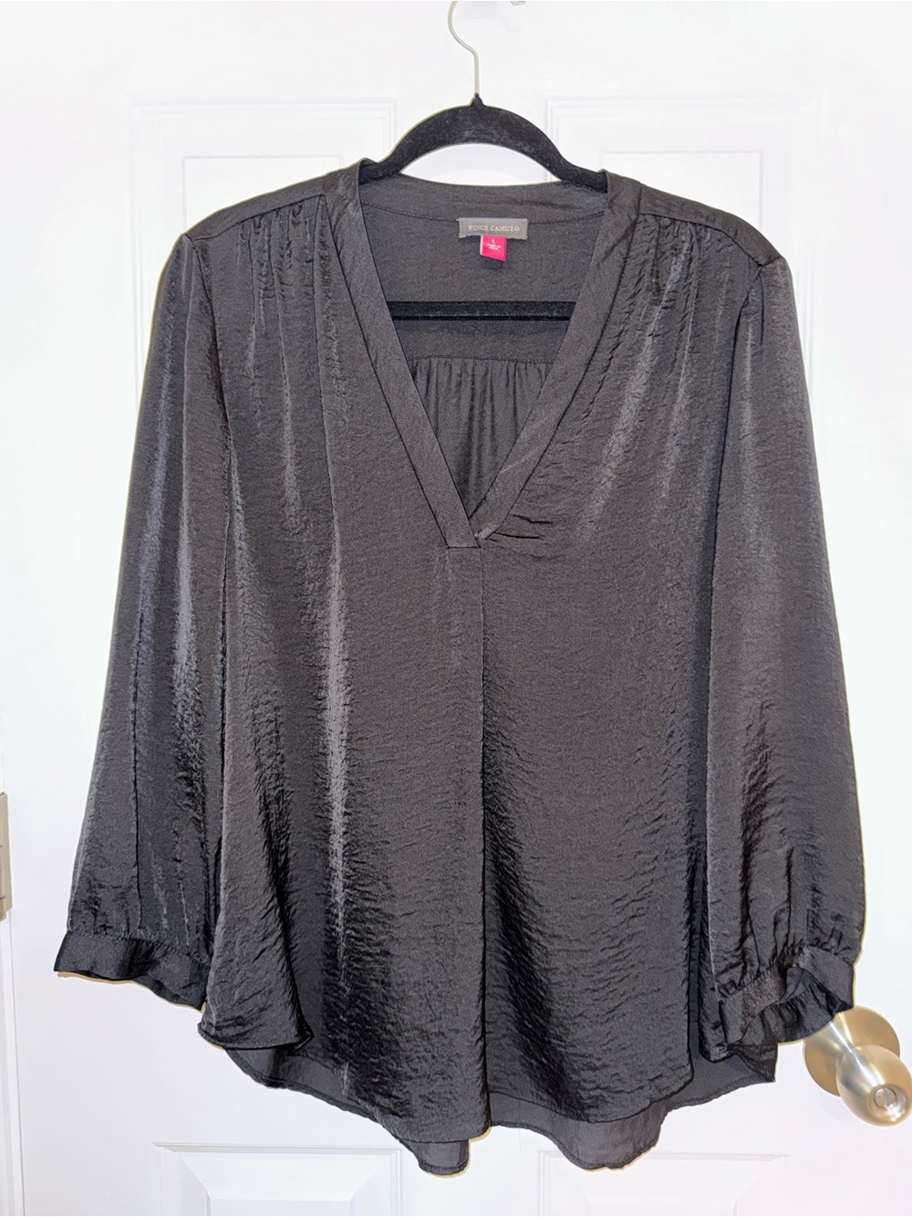 Vince Camuto Black Satin V-Neck Long Sleeve Blouse